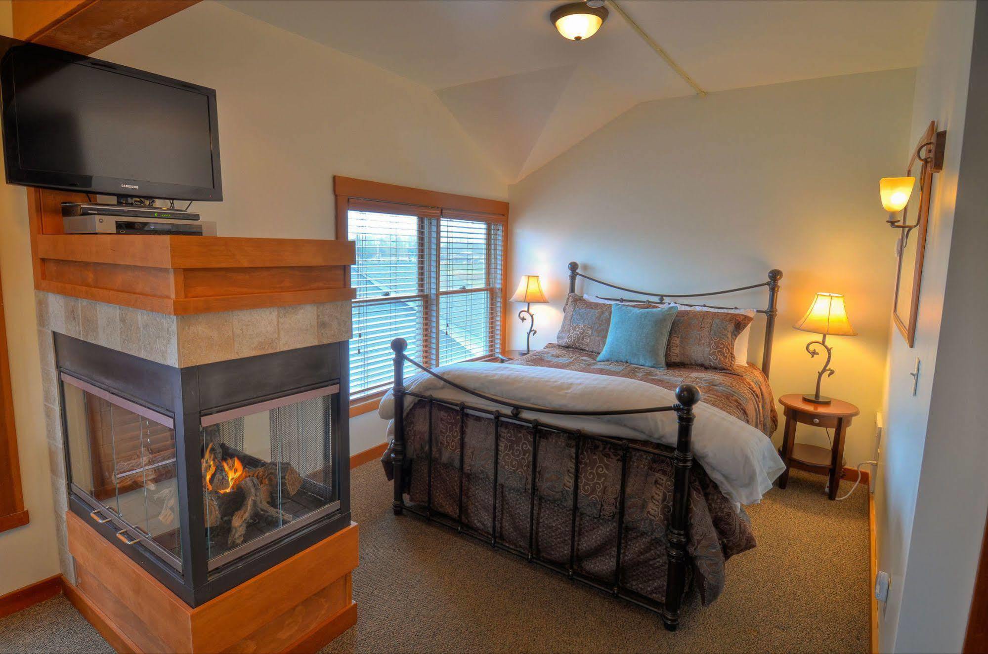 The Heron Inn And Day Spa La Conner Extérieur photo
