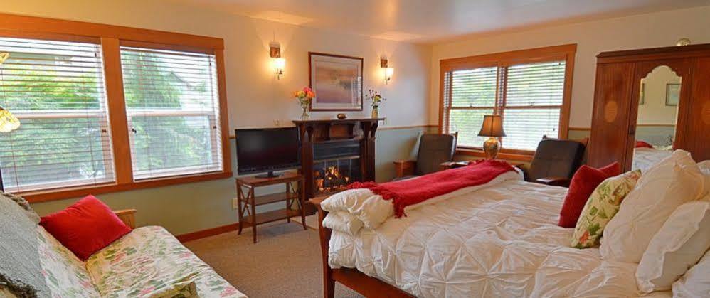 The Heron Inn And Day Spa La Conner Extérieur photo